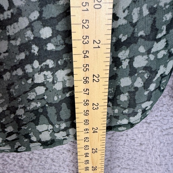 Cabi Green Patterned Women's Top XS - Picture 6 of 9